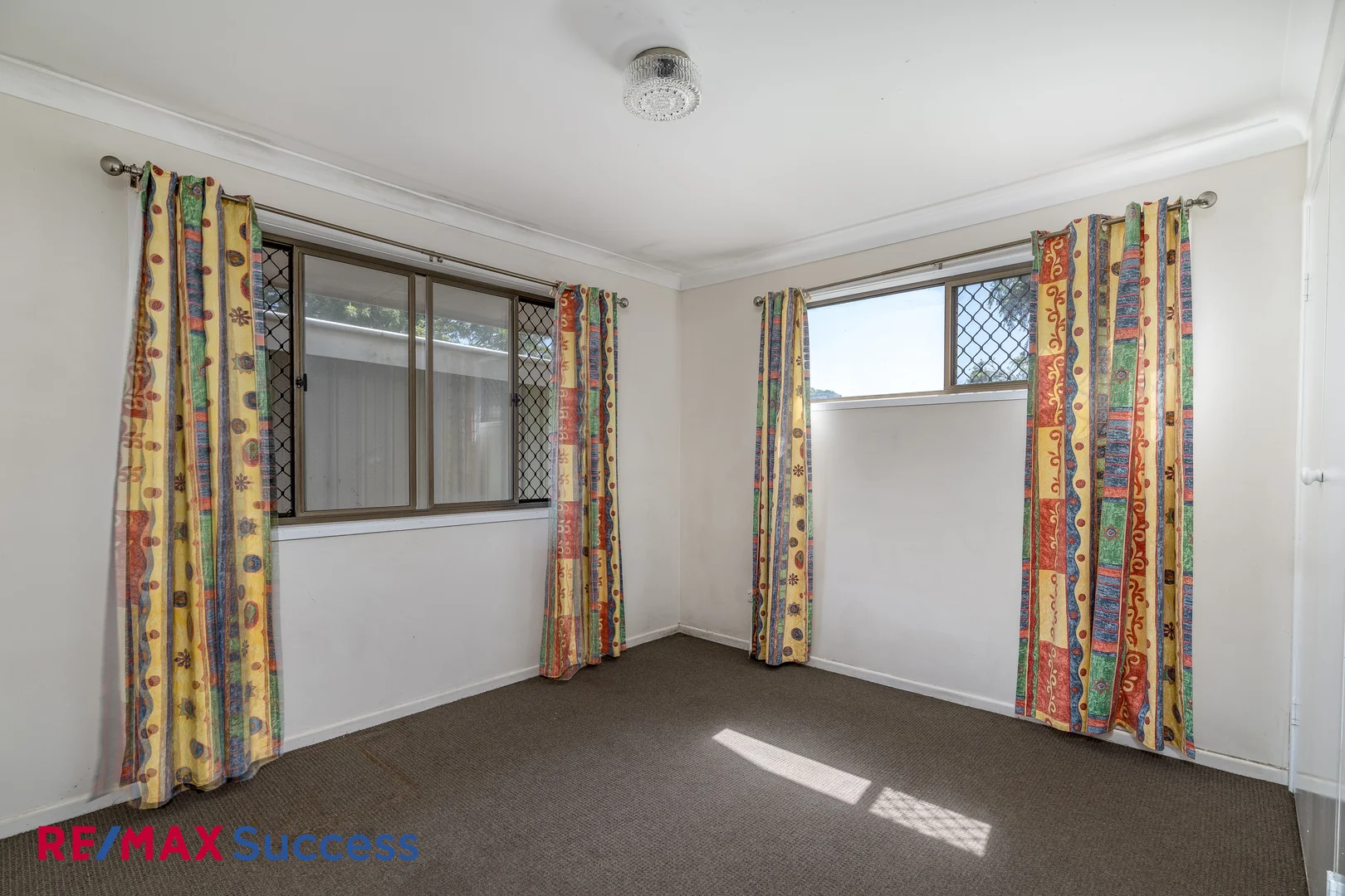Additional image 5 of 2/208 Tor Street, Rockville QLD 4350
