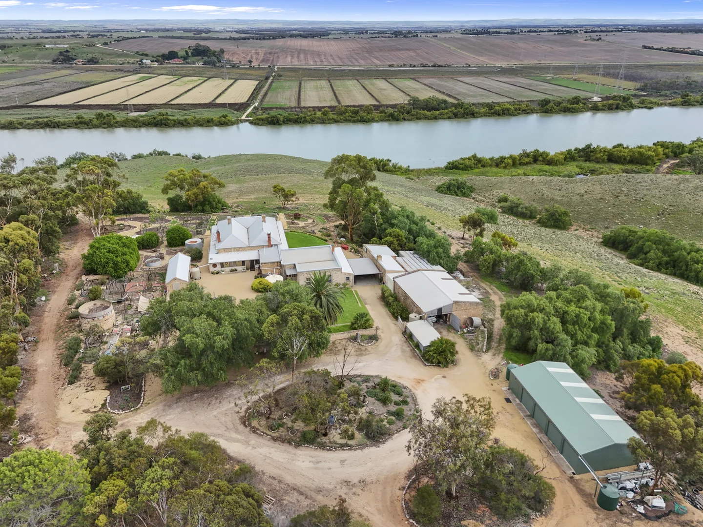 Additional image 25 of 226 Avoca Dell Drive, Murray Bridge East SA 5253