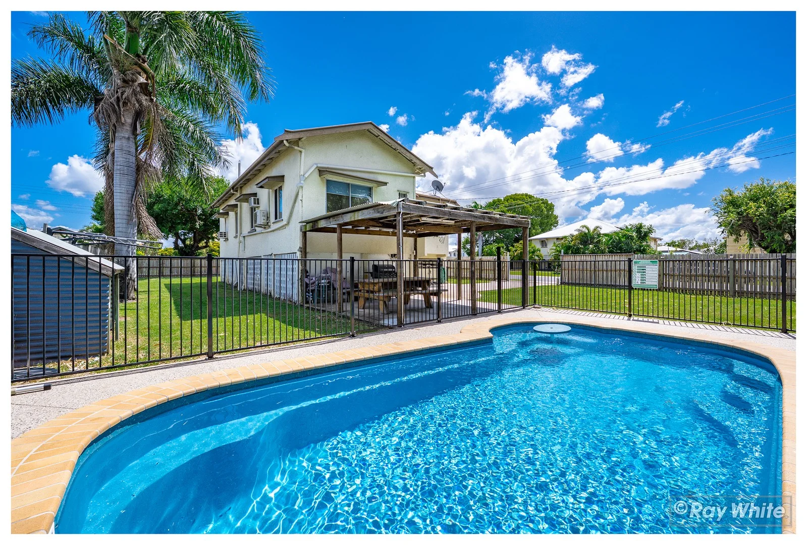 194 Berserker Street, Berserker QLD 4701