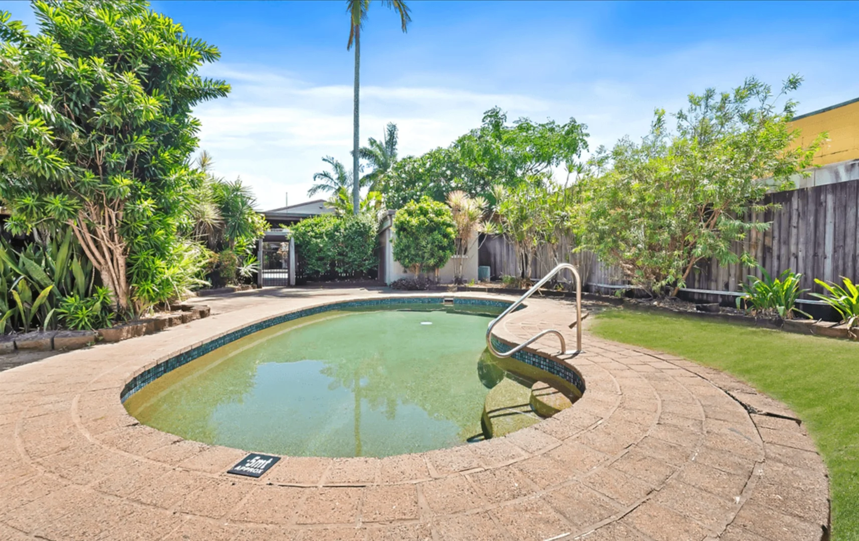 Additional image 12 of 9/235-237 Mcleod Street, Cairns North QLD 4870