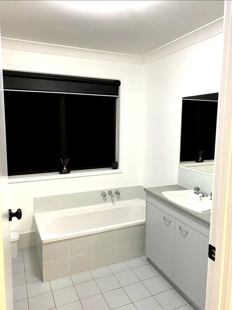 Additional image 8 of 11 757 Ashmore Road, Molendinar QLD 4214
