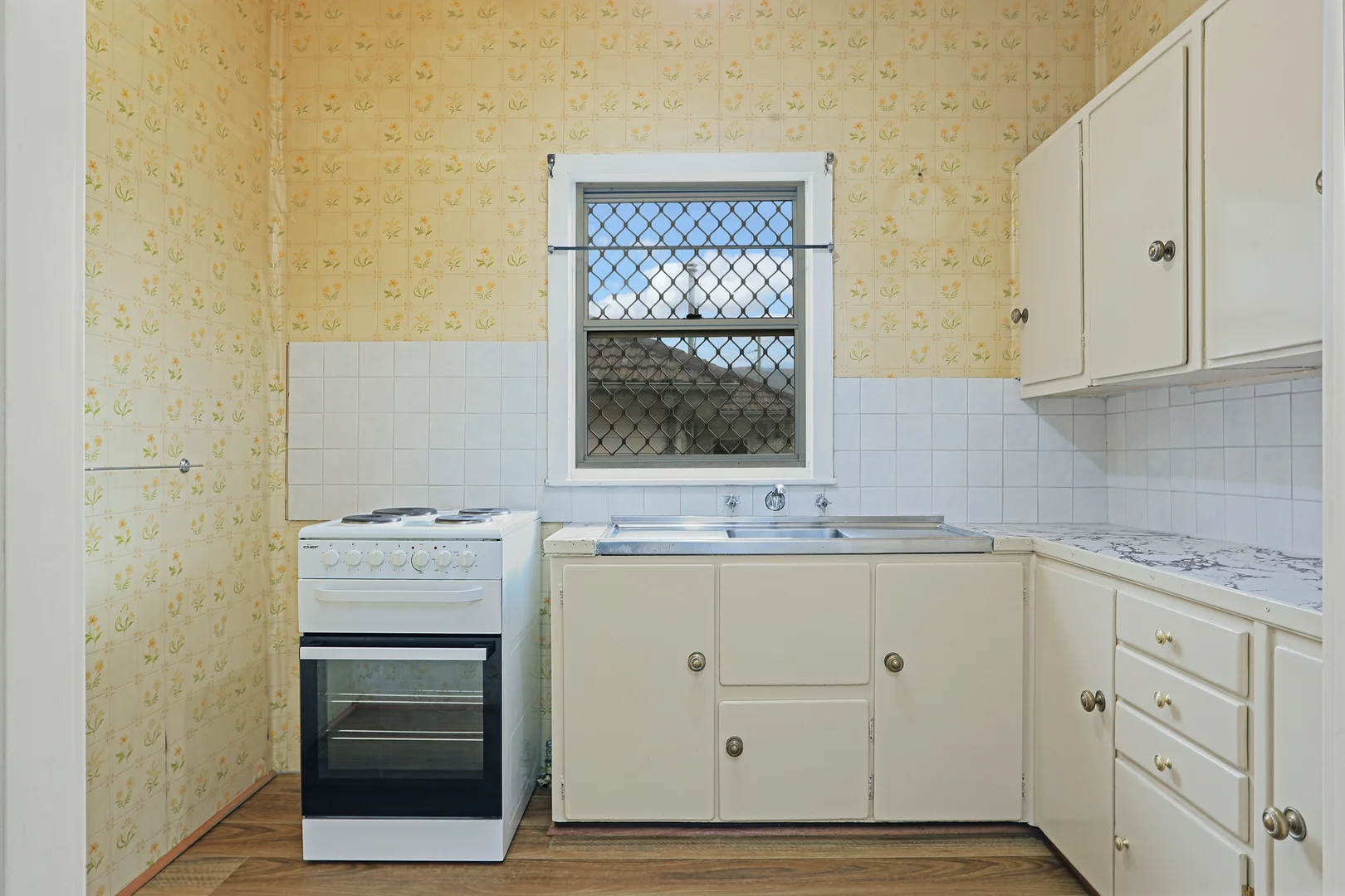 Additional image 3 of 368 Gladstone Avenue, Mount Saint Thomas NSW 2500