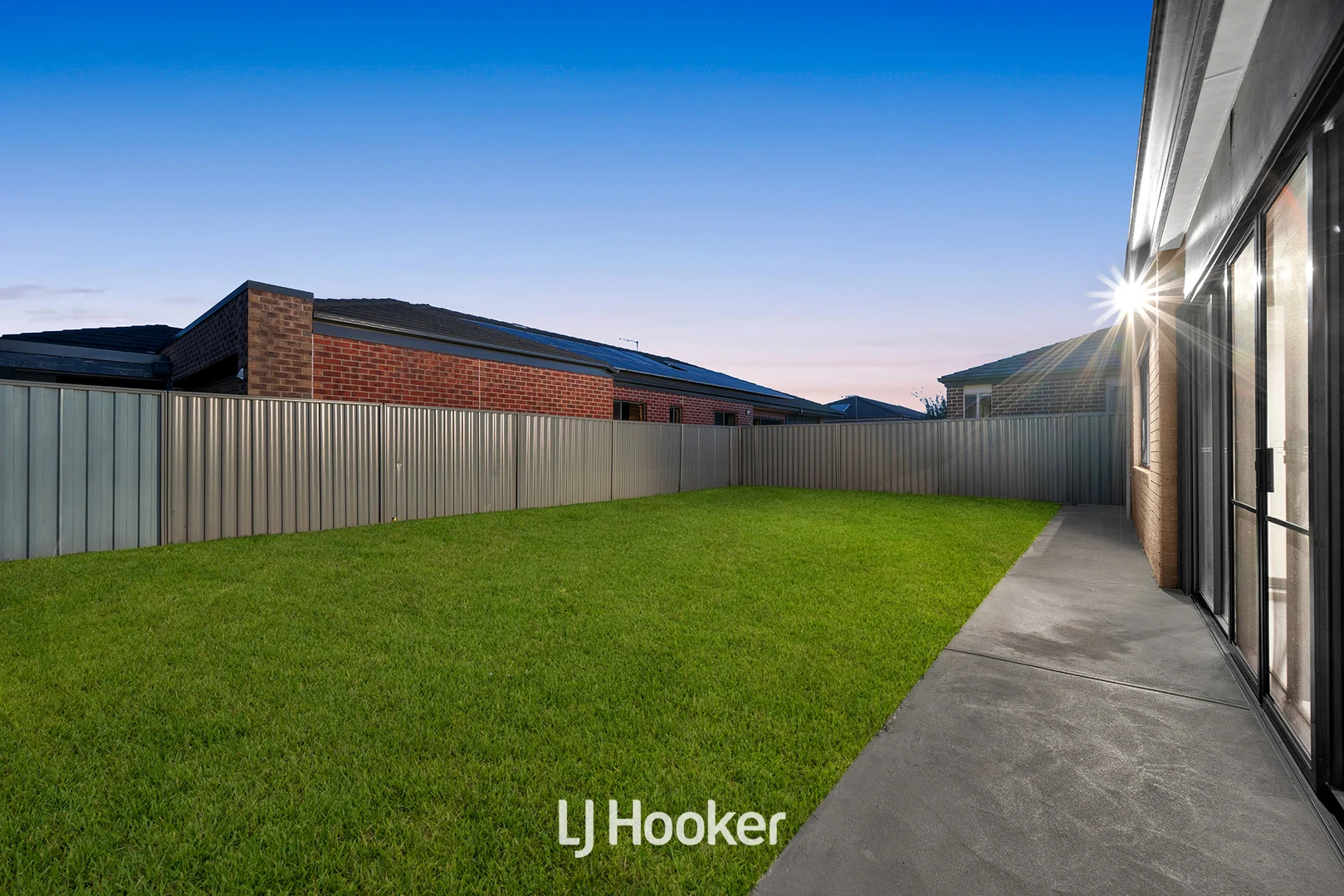 Additional image 27 of 19 McEwan Drive, Cranbourne East VIC 3977