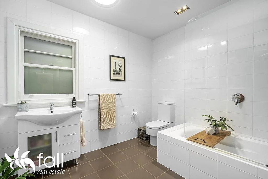 Additional image 16 of 181 Clarence Street, Howrah TAS 7018