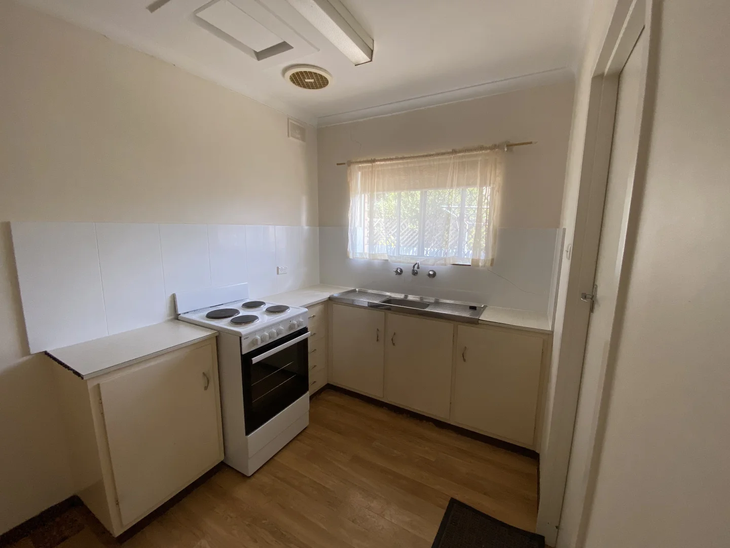 Additional image 11 of 3/22 Water Street, Kensington Park SA 5068