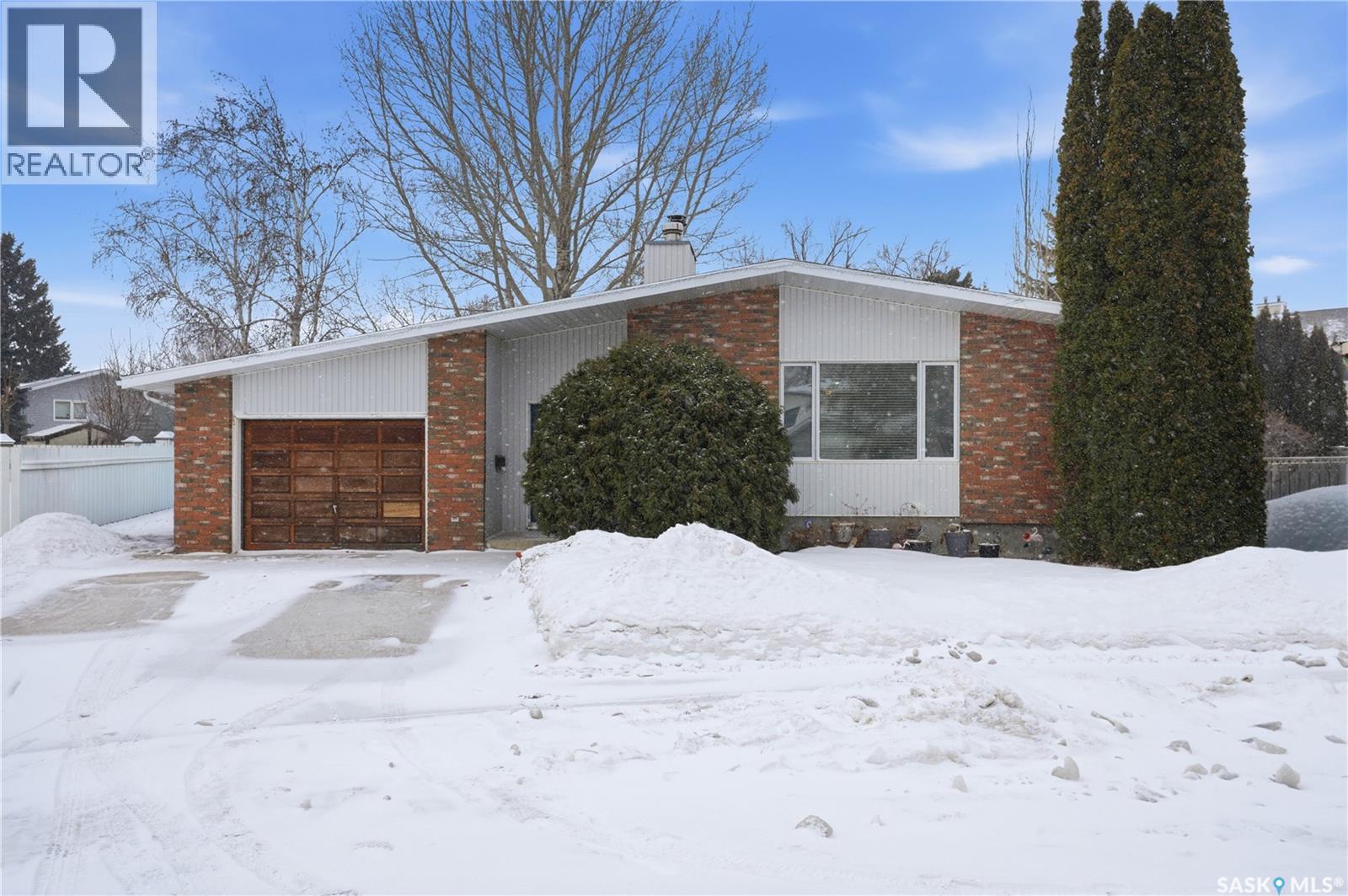 Additional image 2 of 302 Bentham Crescent, Saskatoon, SK, S7N3V4