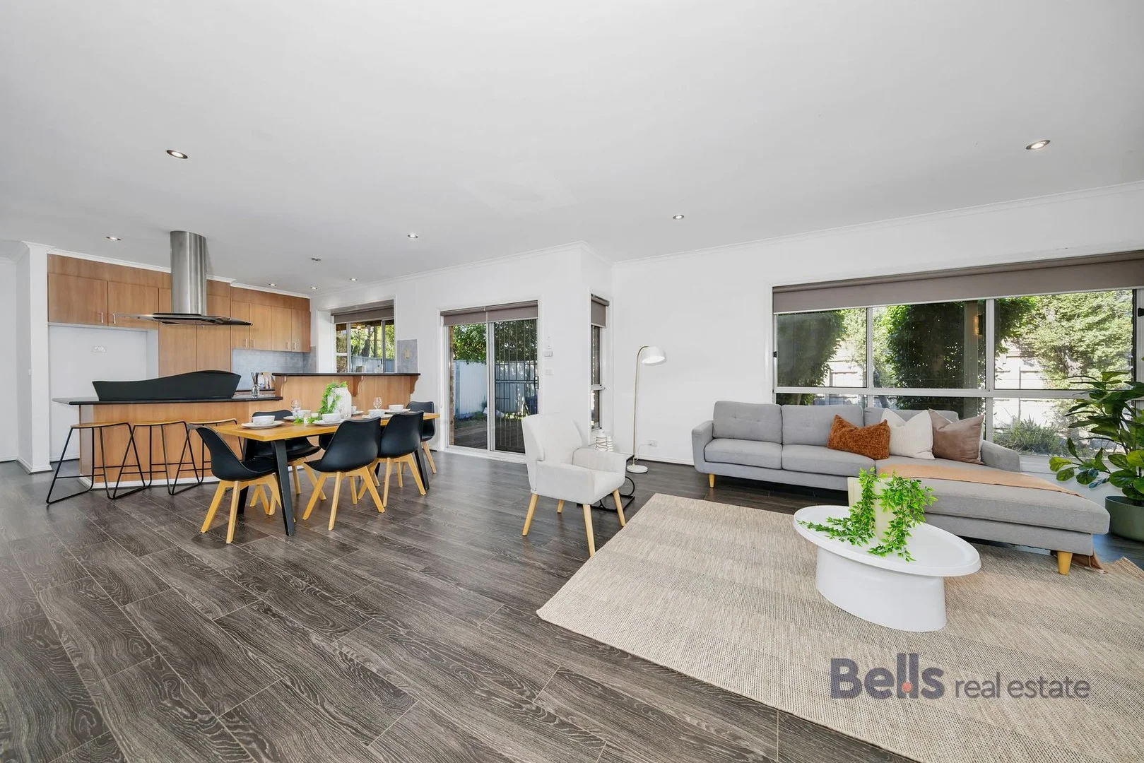 13 Lorinda Close, Sydenham VIC 3037