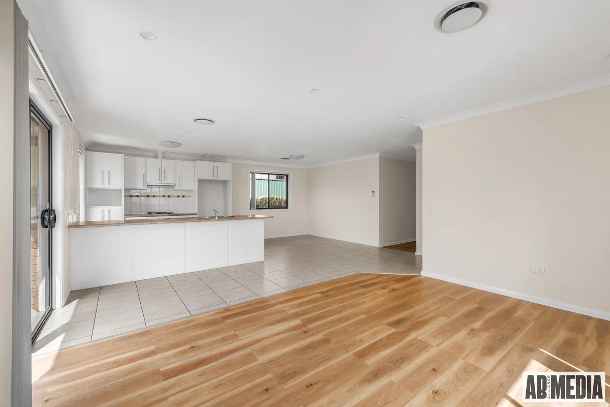 35 Emerald Drive, Kelso NSW 2795 photo 4