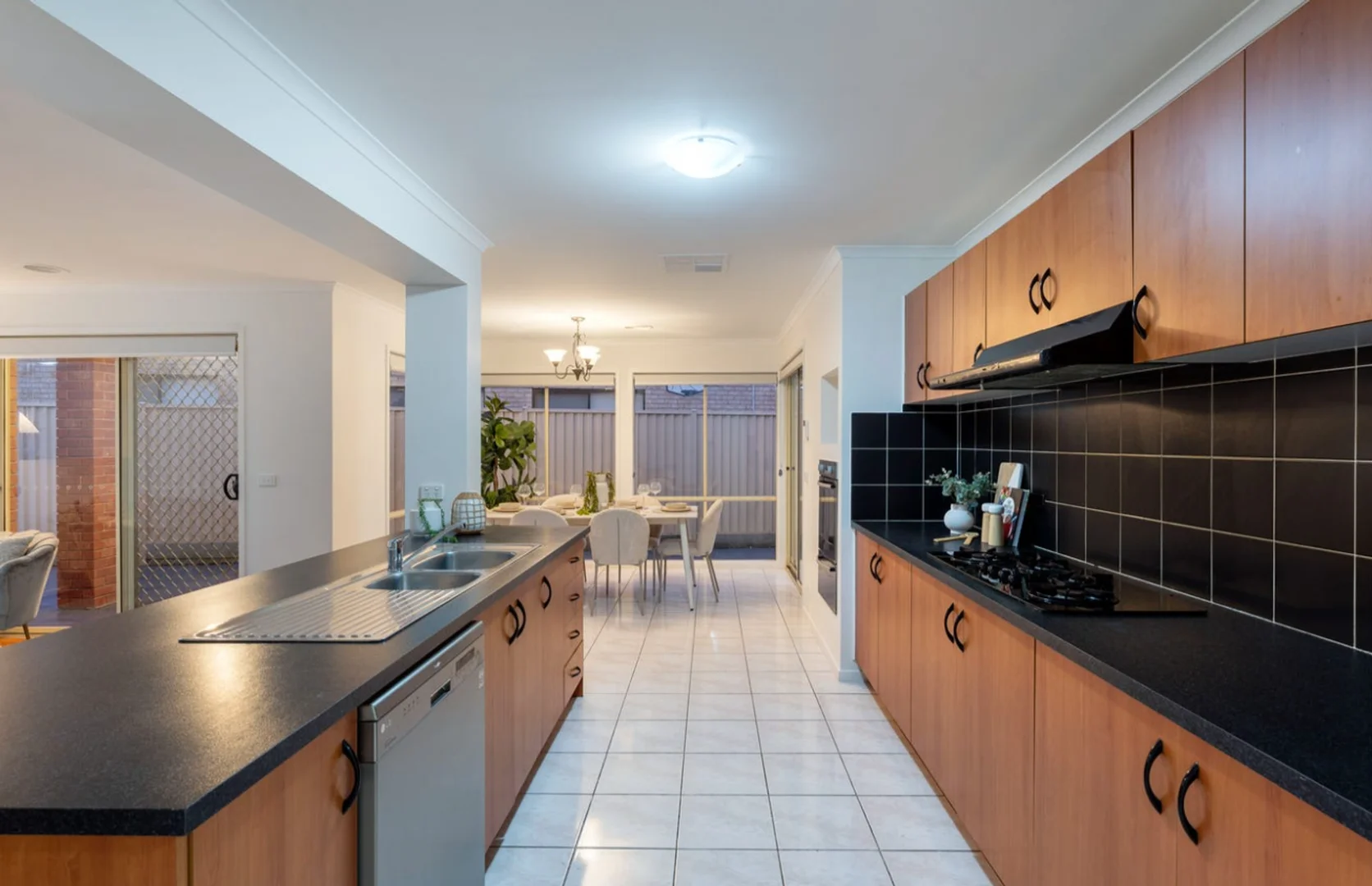 Additional image 3 of 15 Santa Cruz Boulevard, Roxburgh Park VIC 3064