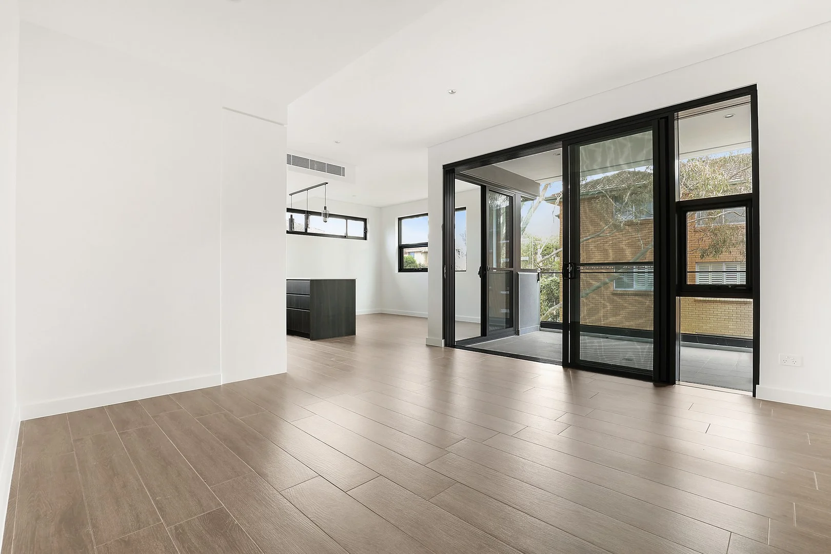 102/64 Kingsway, Cronulla NSW 2230 photo 2
