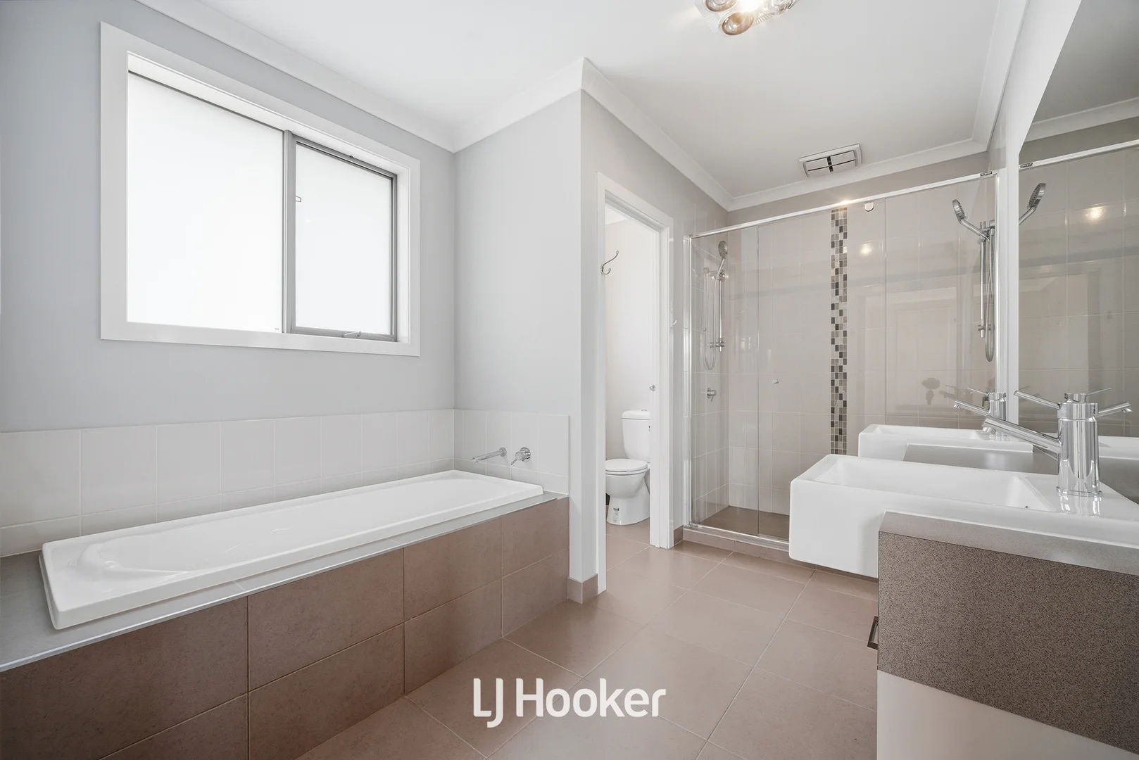 Additional image 11 of 19 McEwan Drive, Cranbourne East VIC 3977
