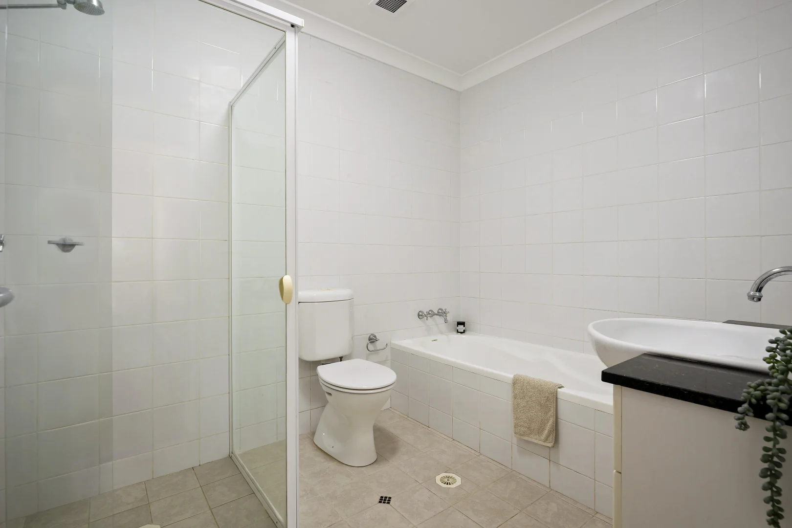 Additional image 8 of 15/53-55 Campbell Parade, Manly Vale NSW 2093