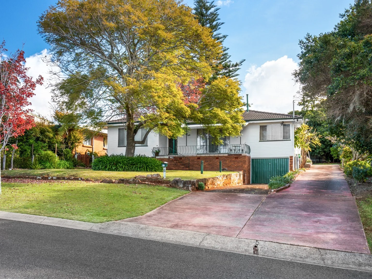 39 Hoey Street, Kearneys Spring QLD 4350