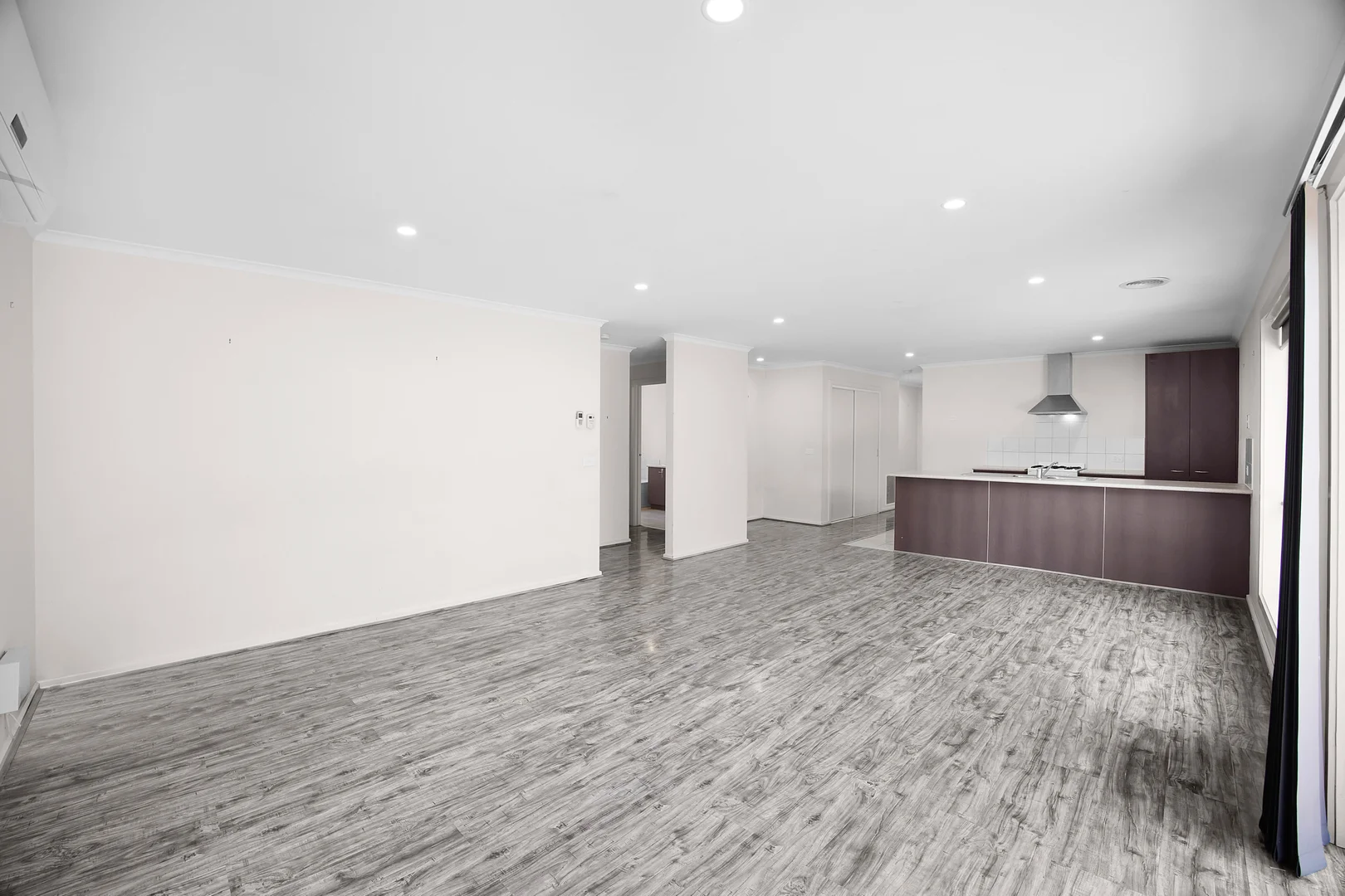 Additional image 5 of 27 Bungalook Street, Manor Lakes VIC 3024