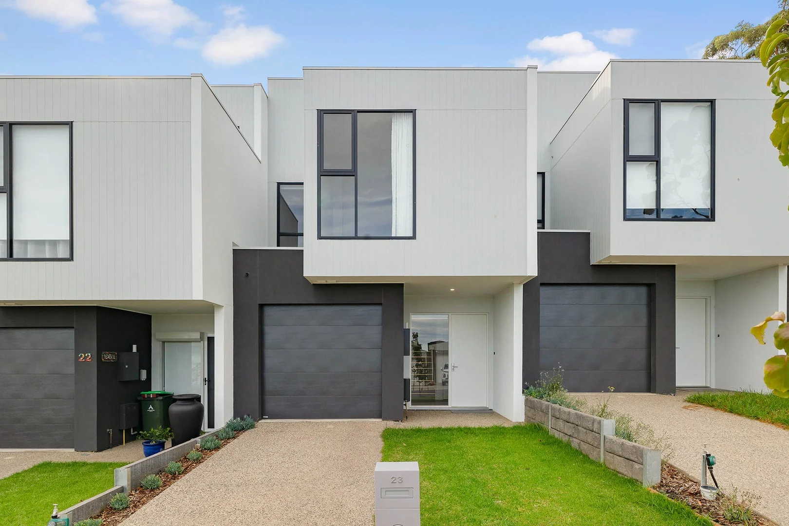 23 Forsyth Close, Woodforde SA 5072