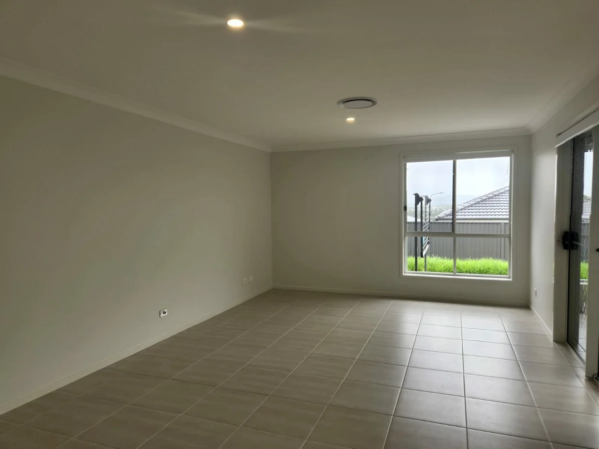 Additional image 2 of 21 Font Hill Drive, Farley NSW 2320