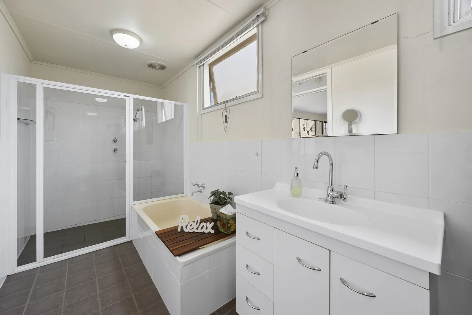 Additional image 16 of 226 Avoca Dell Drive, Murray Bridge East SA 5253
