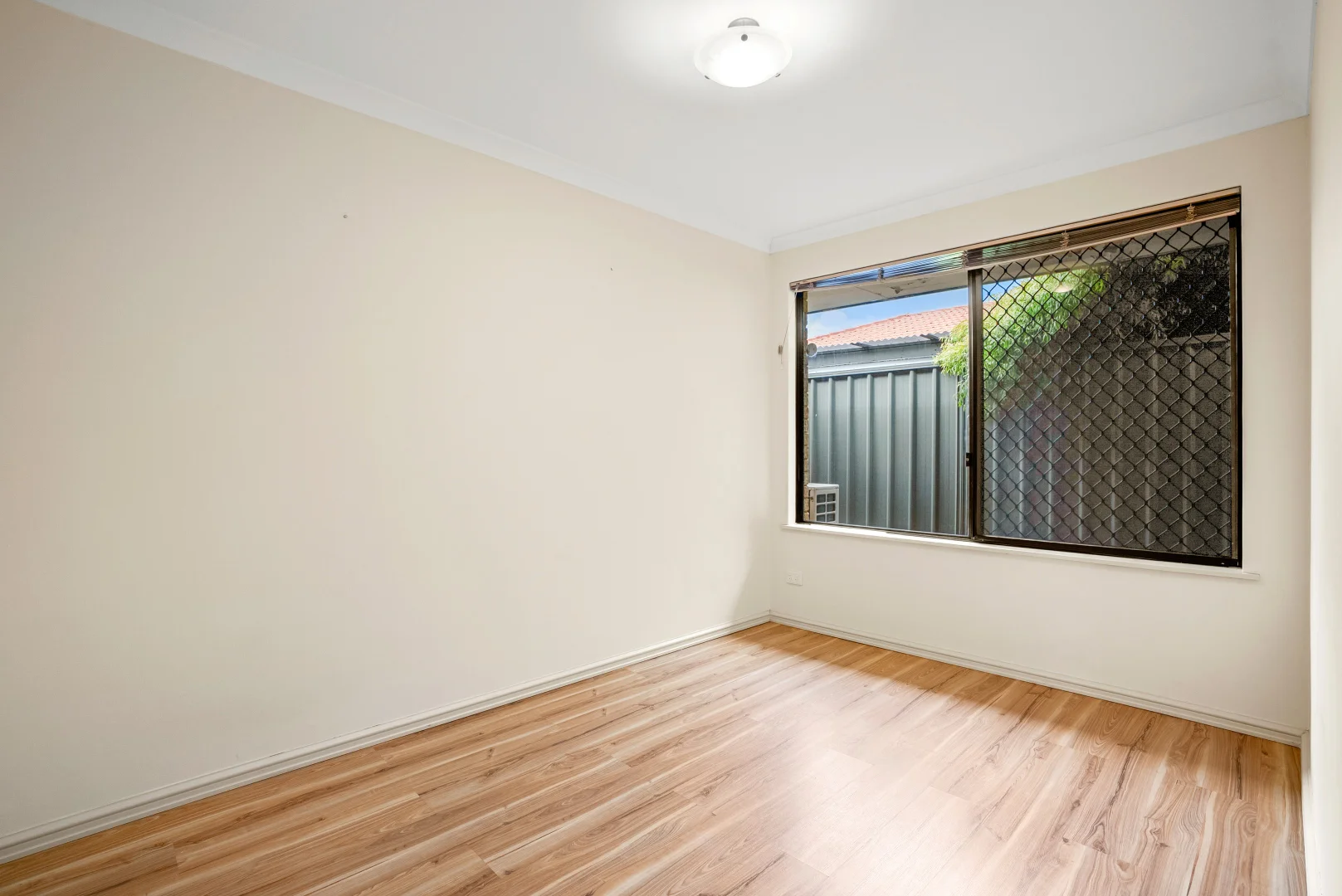 Additional image 4 of 5 Montelimar Elbow, Port Kennedy WA 6172