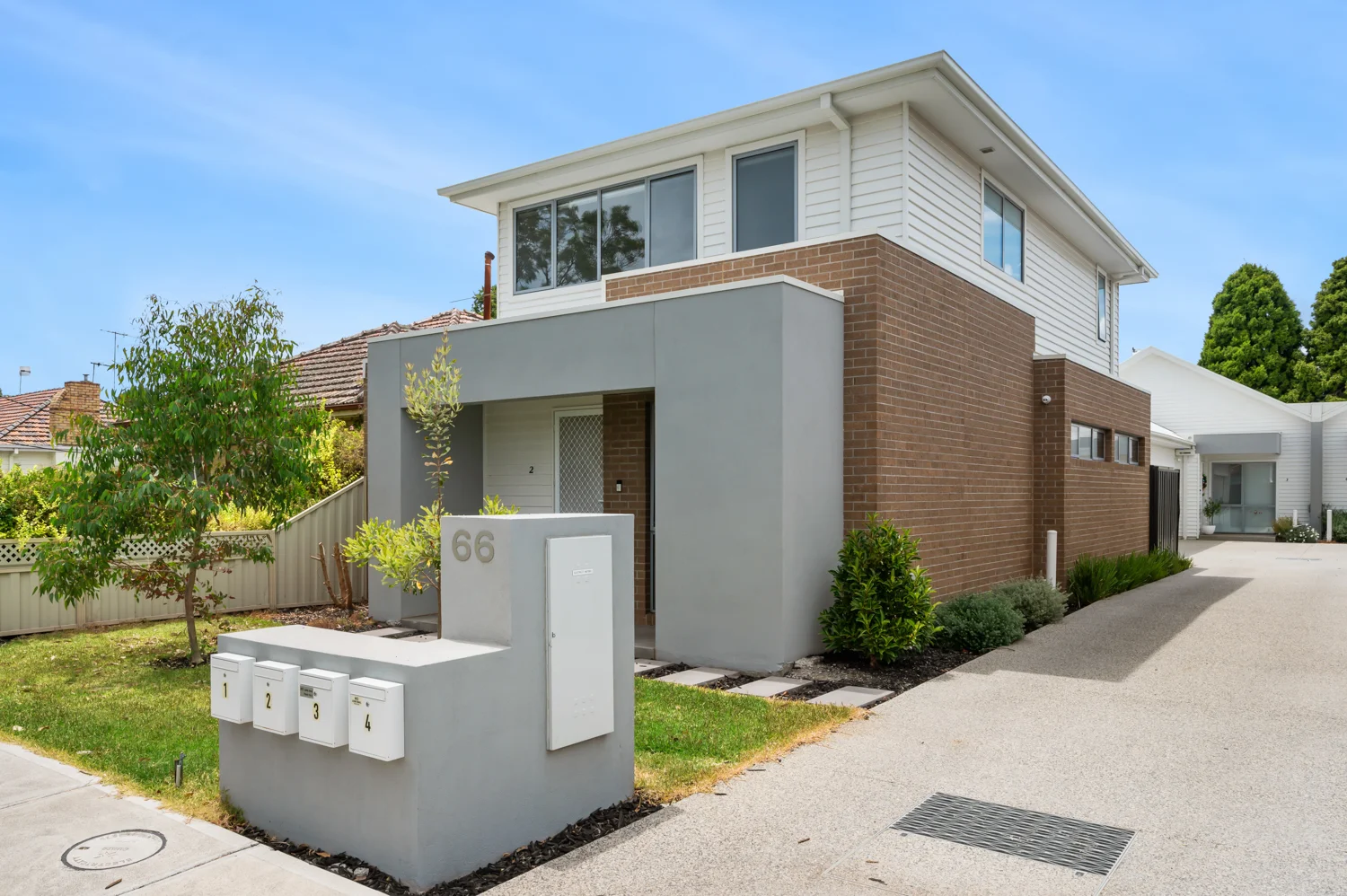 2/66 Blenheim Road, Newport VIC 3015