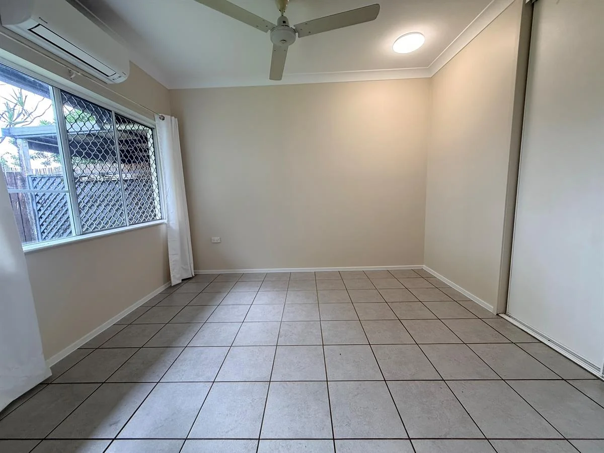 Additional image 8 of 9/389-397 McCoombe Street, Mooroobool QLD 4870