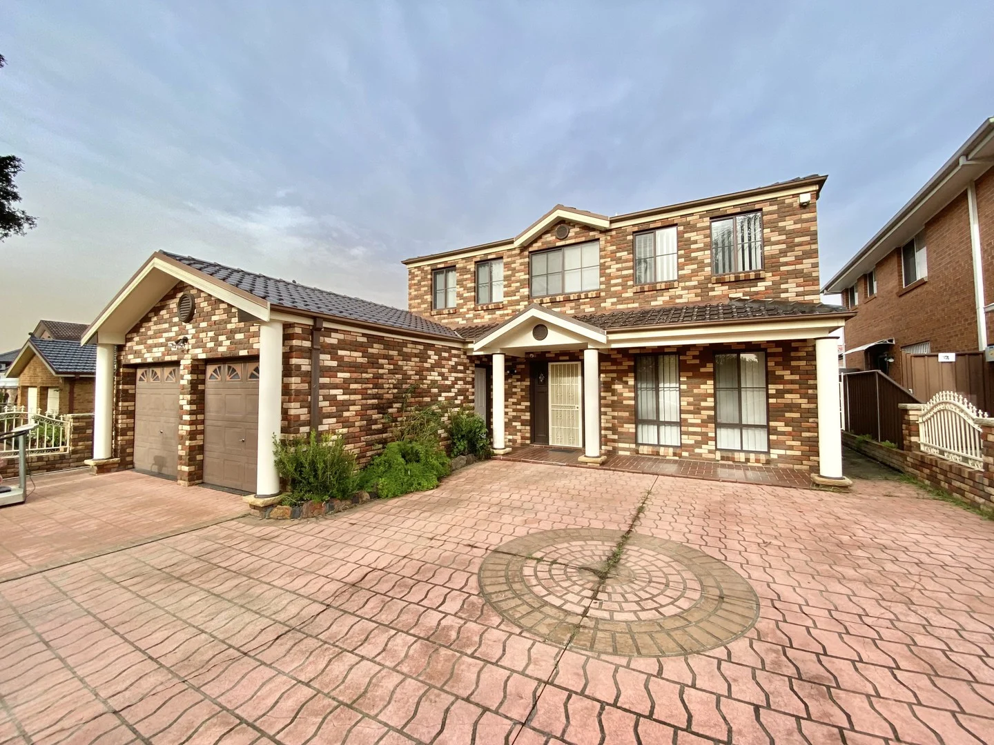 3 Drummoyne Crescent, St Johns Park NSW 2176