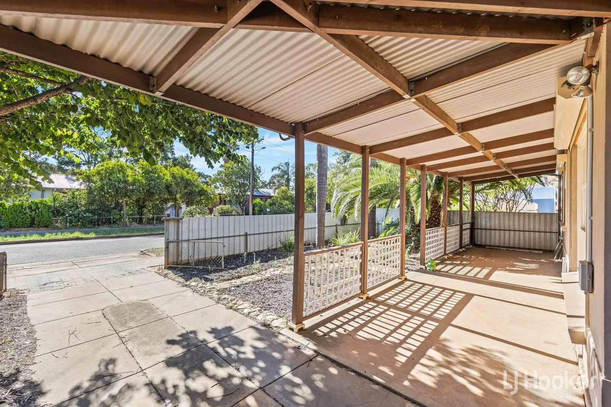 56 Mainwaring Crescent, Davoren Park SA 5113 photo 5