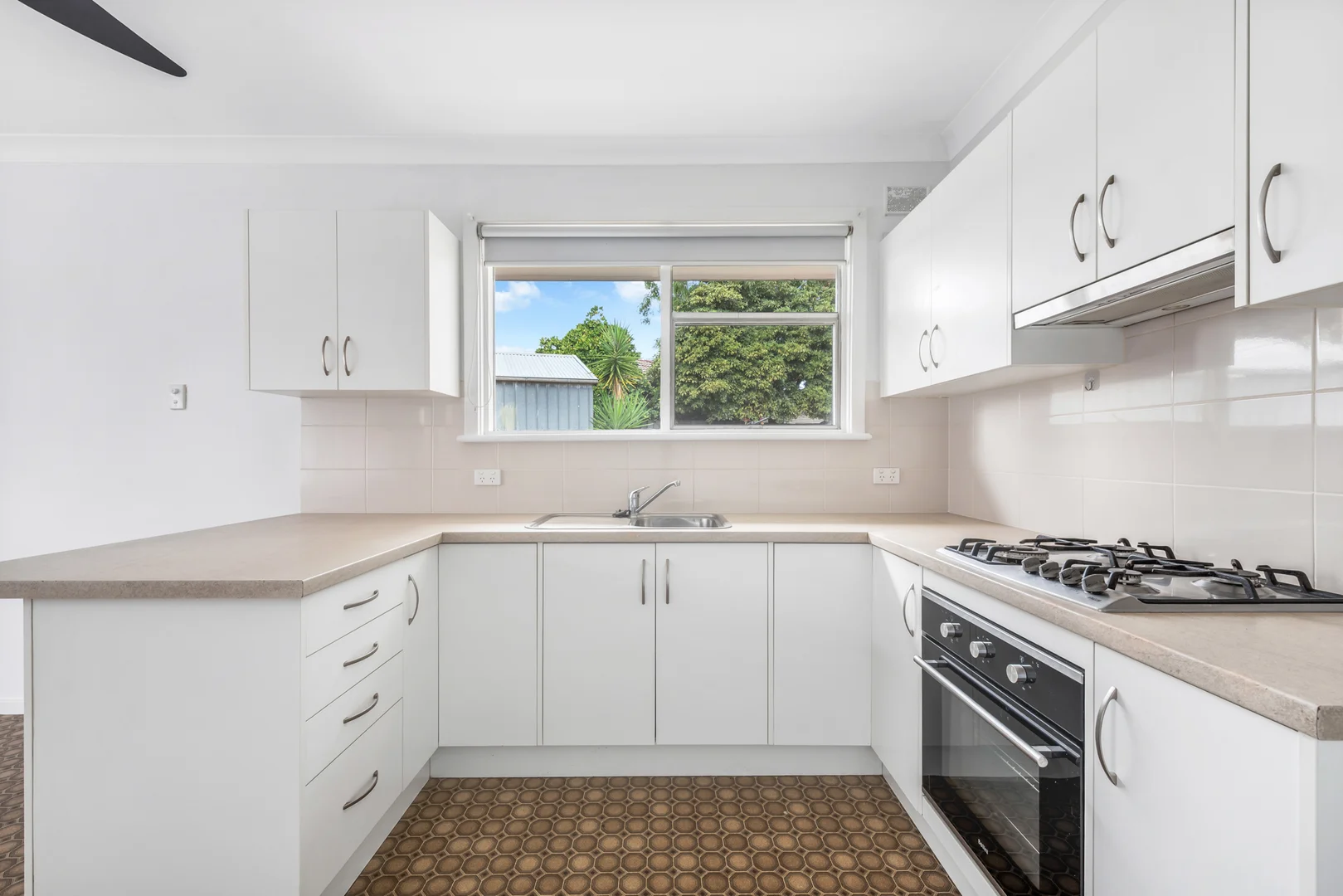Additional image 2 of 8 Claret Street, Morphett Vale SA 5162