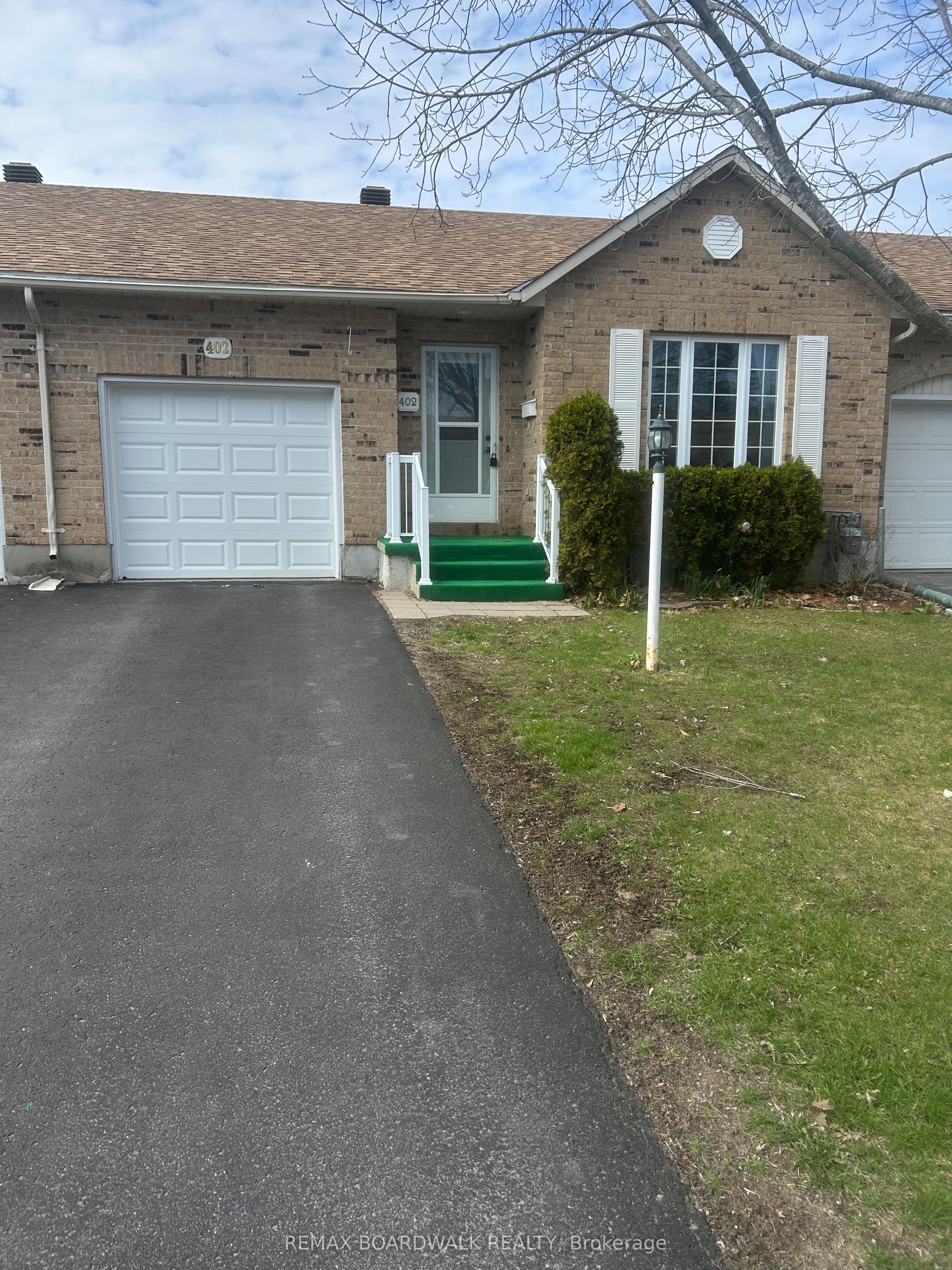 402 Flora Street, Carleton Place, ON, K7C 3M9