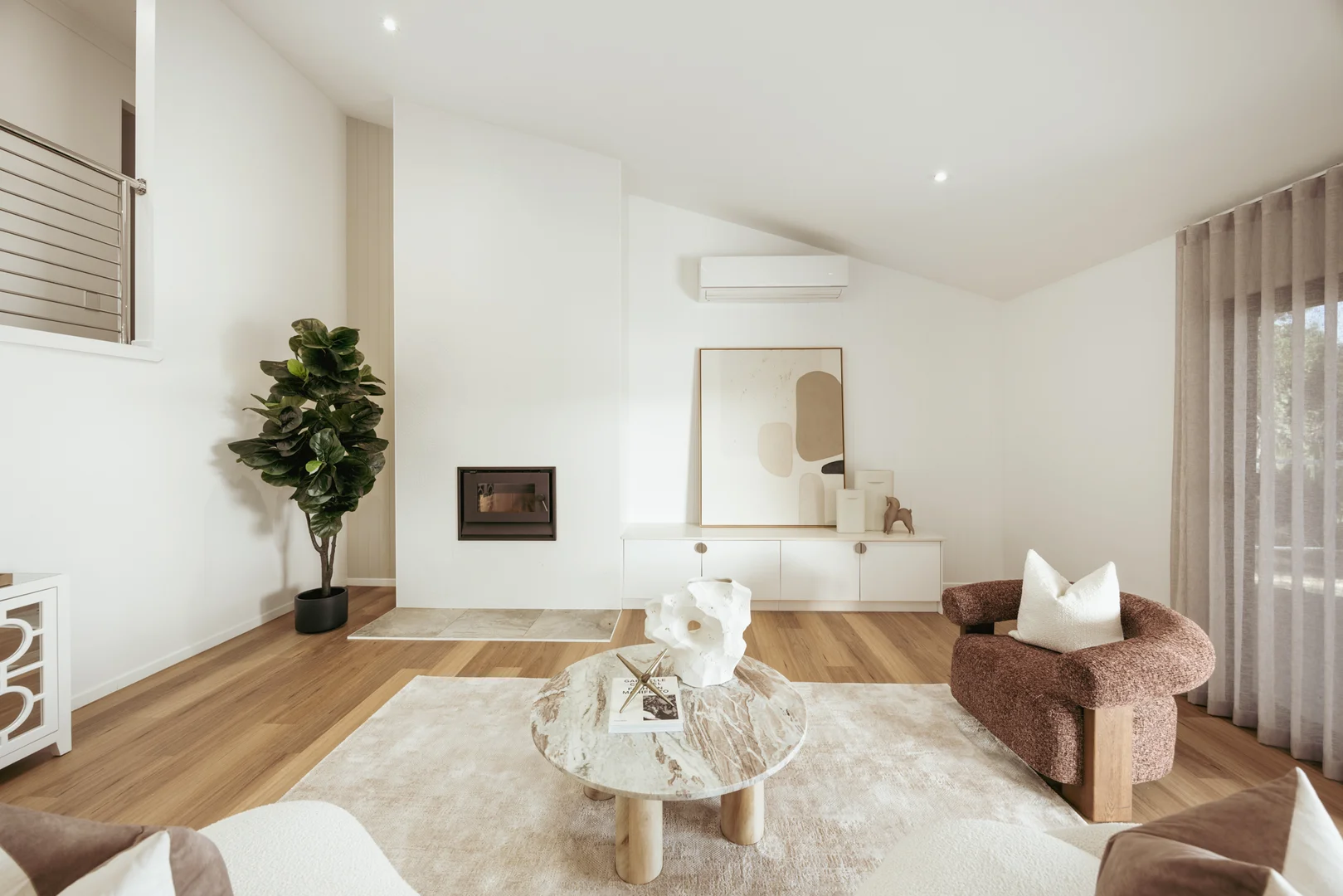 Additional image 12 of 384 Tamborine Oxenford Road, Upper Coomera QLD 4209