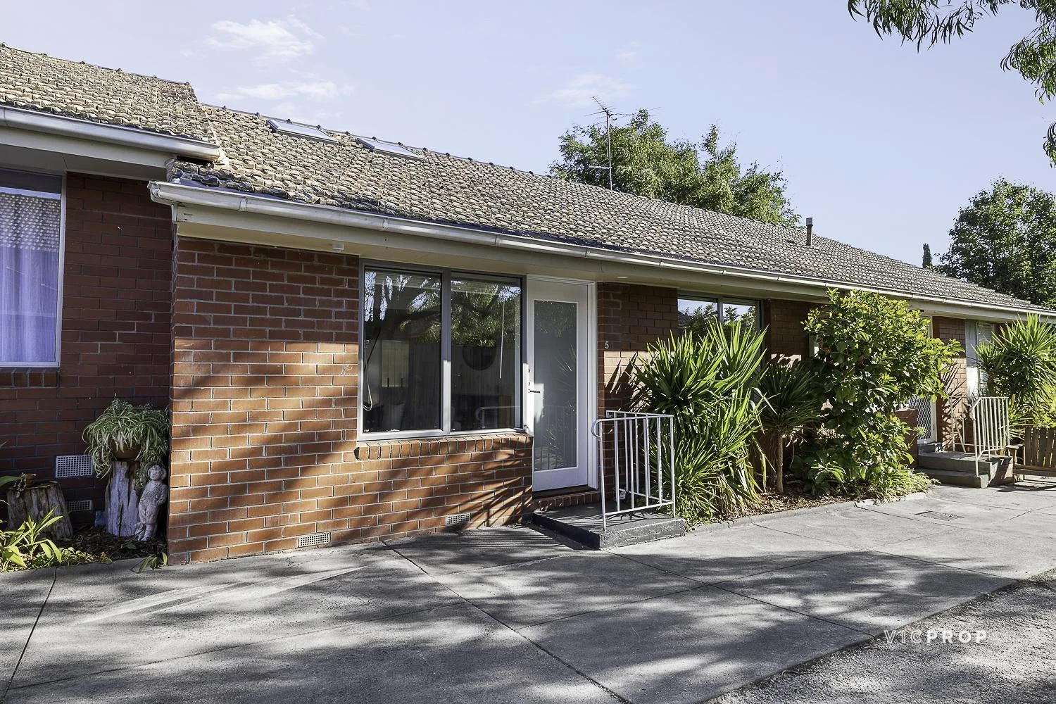Additional image 3 of 5/14 Athelstane Grove, Ivanhoe VIC 3079