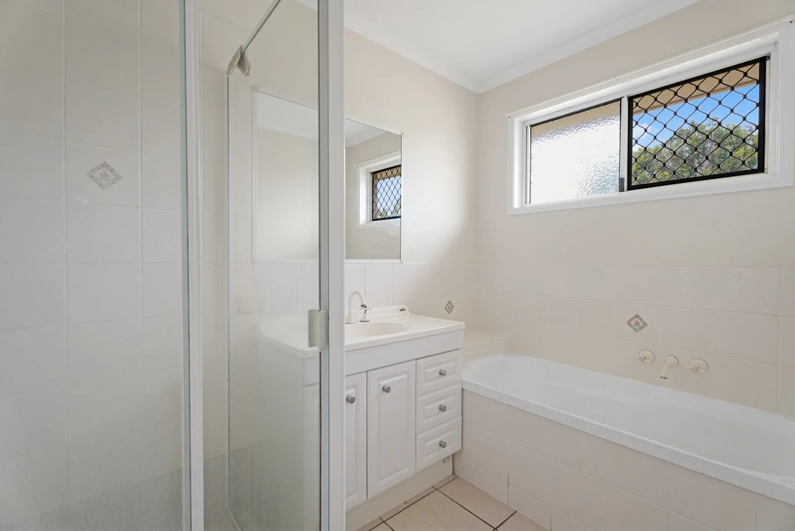 Additional image 8 of 10 Elliot Court, Eli Waters QLD 4655