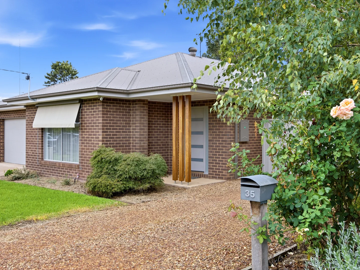 35 John Street, Alexandra VIC 3714 photo 2