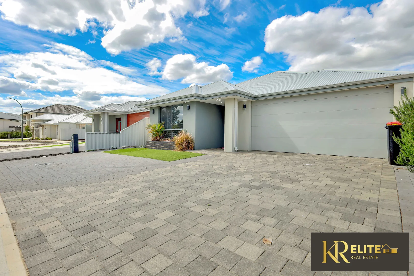 68 Novelli Parade, Piara Waters WA 6112 photo 2