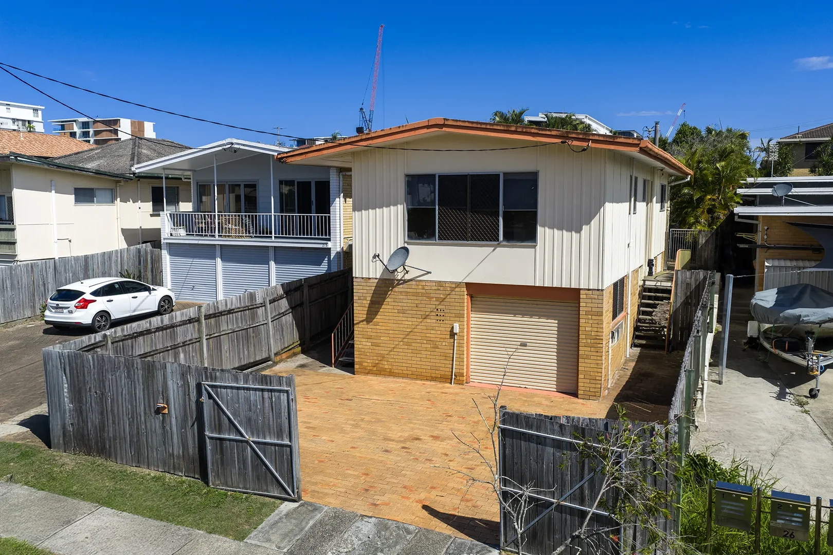Additional image 8 of 24 Twenty Seventh Avenue, Palm Beach QLD 4221
