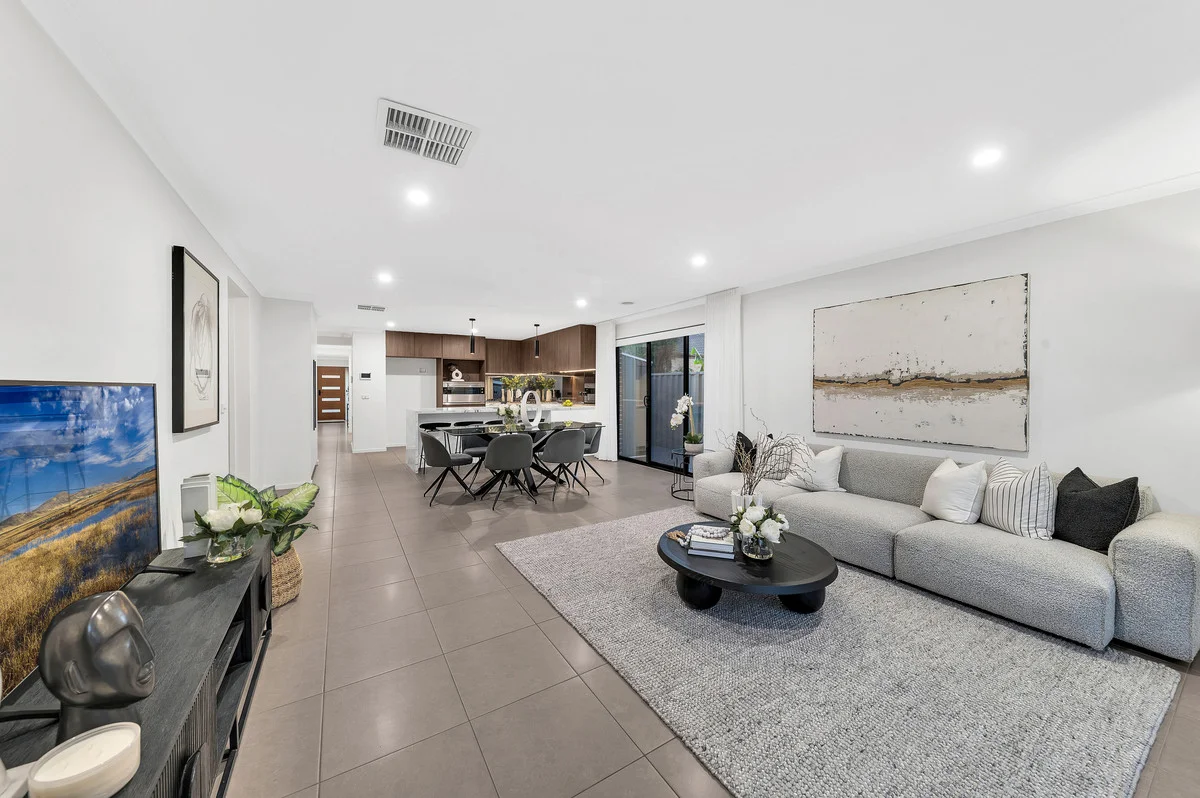 Additional image 7 of 5 Beauchamp Way, Cranbourne East VIC 3977