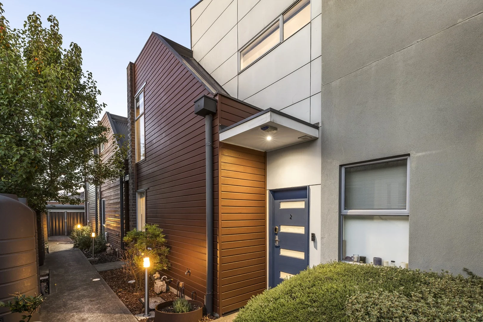 2/9 Blair Street, Coburg VIC 3058