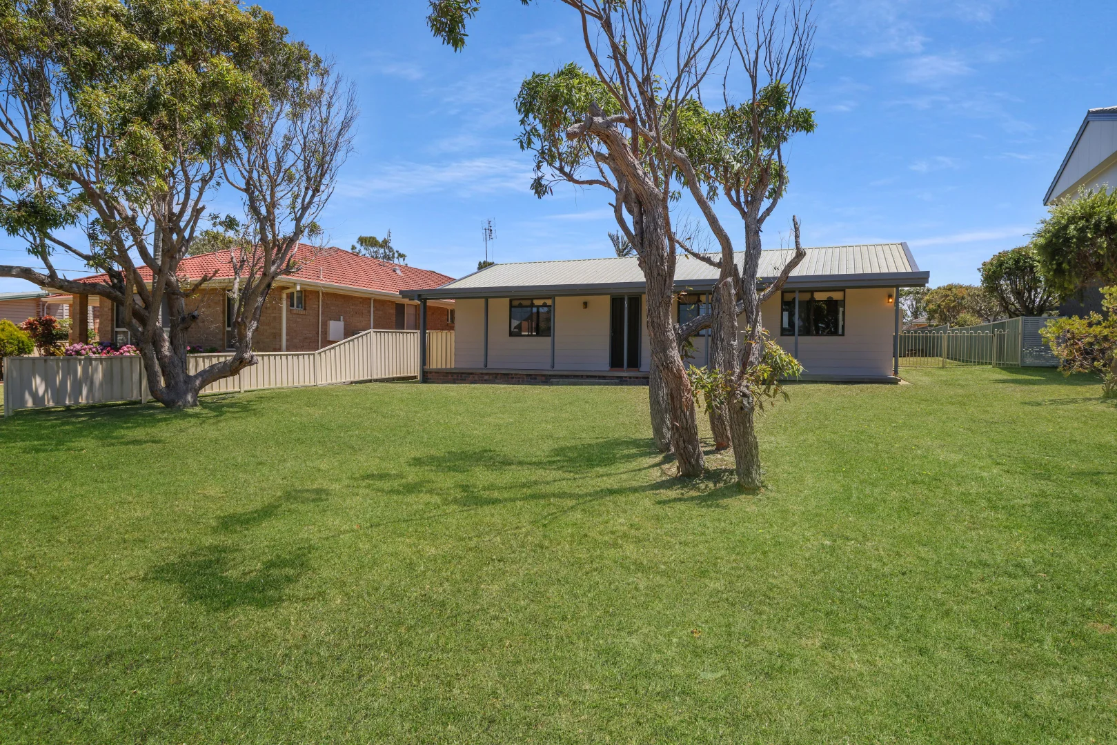 13 Wentworth Street, Culburra Beach NSW 2540