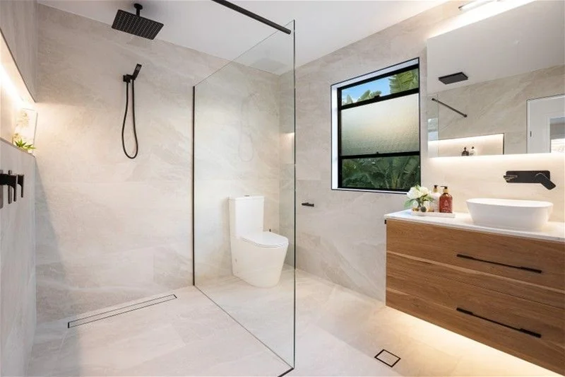 Additional image 13 of 1401/2214 Gold Coast Highway, Mermaid Waters QLD 4218