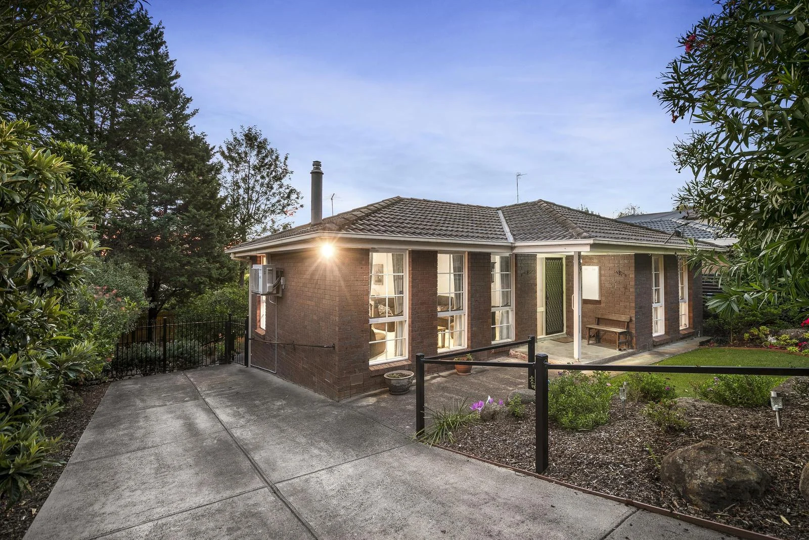 Additional image 2 of 369 Banyule Road, Viewbank VIC 3084