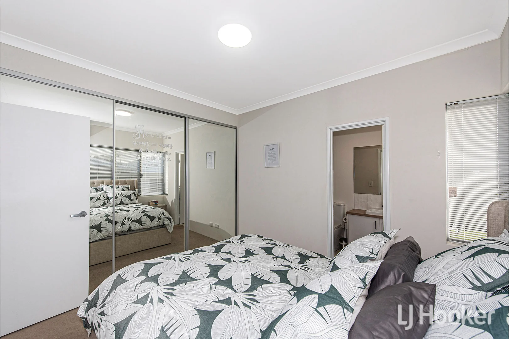Additional image 10 of 5/107 Owtram Road, Armadale WA 6112