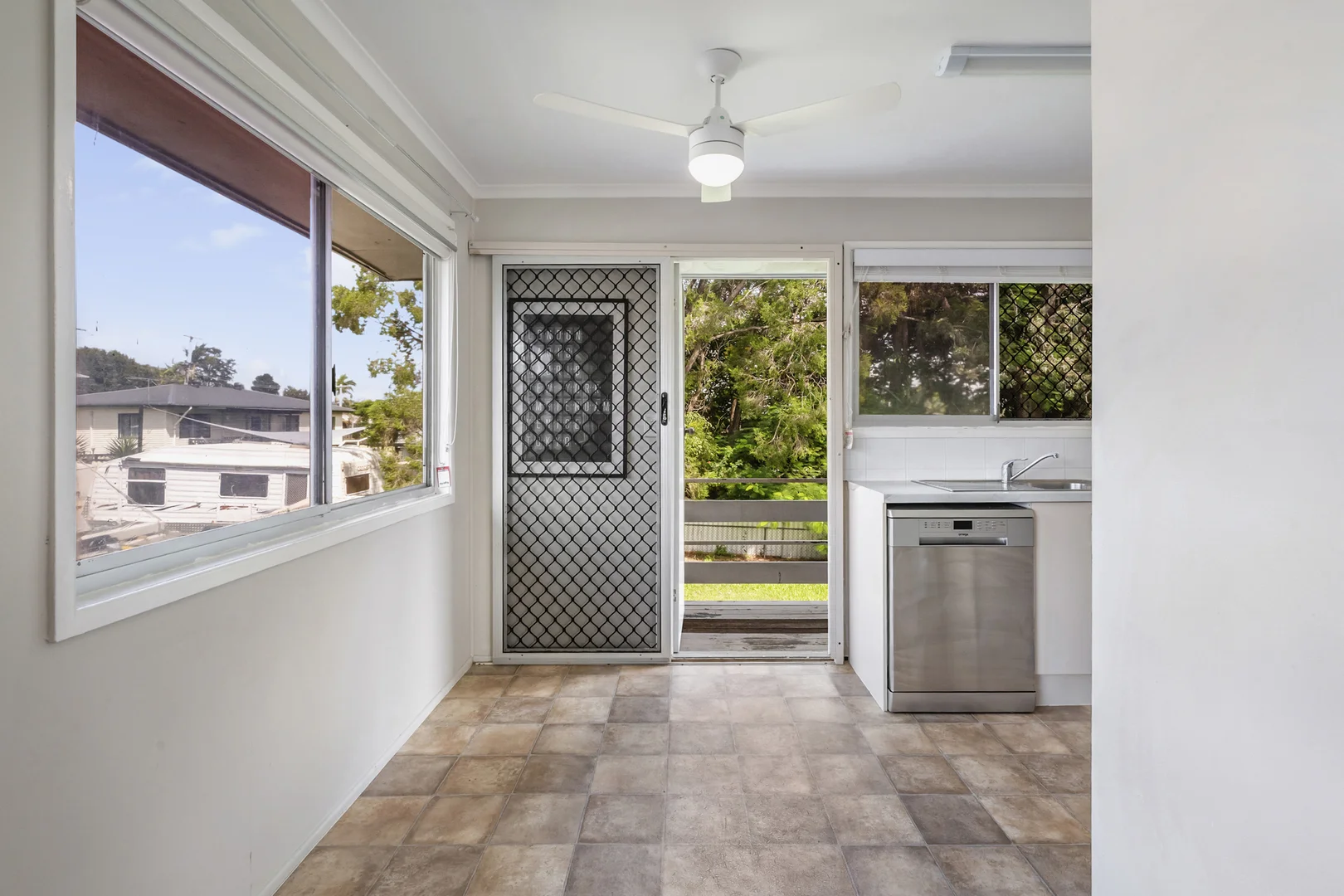 Additional image 6 of 33 Tamarix Avenue, Bray Park QLD 4500
