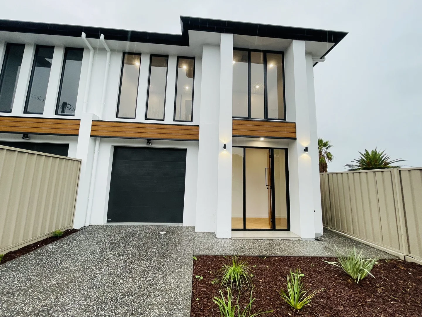 1b Lansdowne Terrace, Vale Park SA 5081