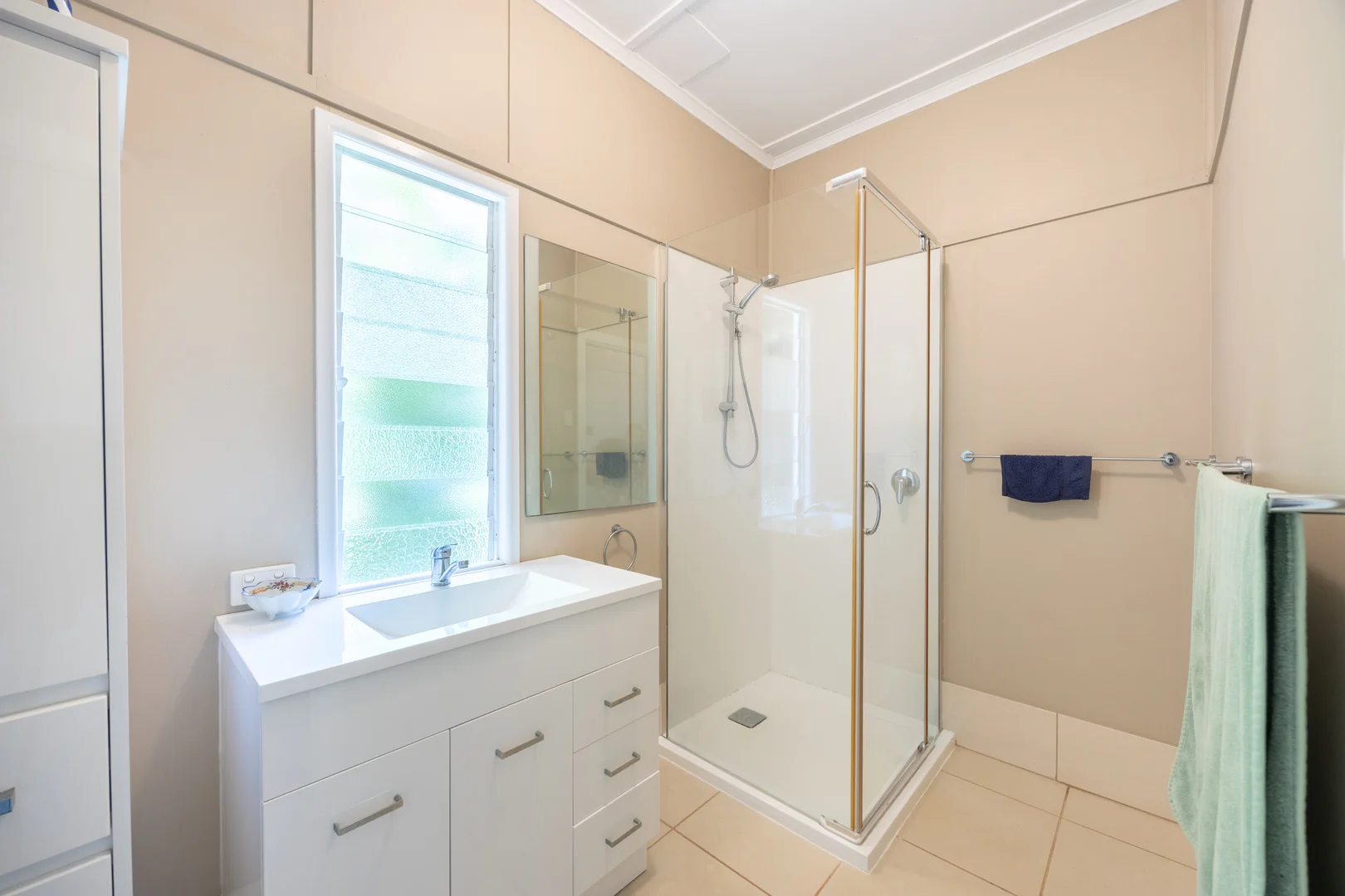 Additional image 14 of 8 Worthington Street, West Gladstone QLD 4680
