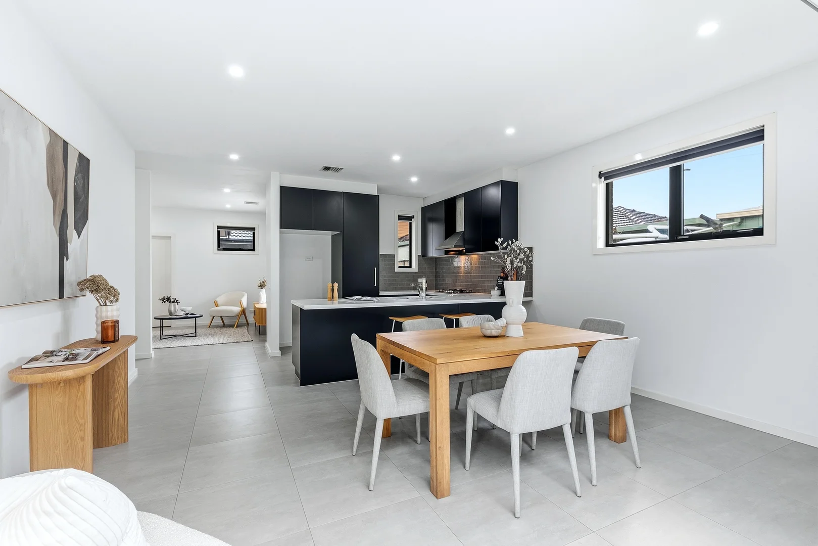 Additional image 5 of 2/28 Irwin Avenue, Altona North VIC 3025