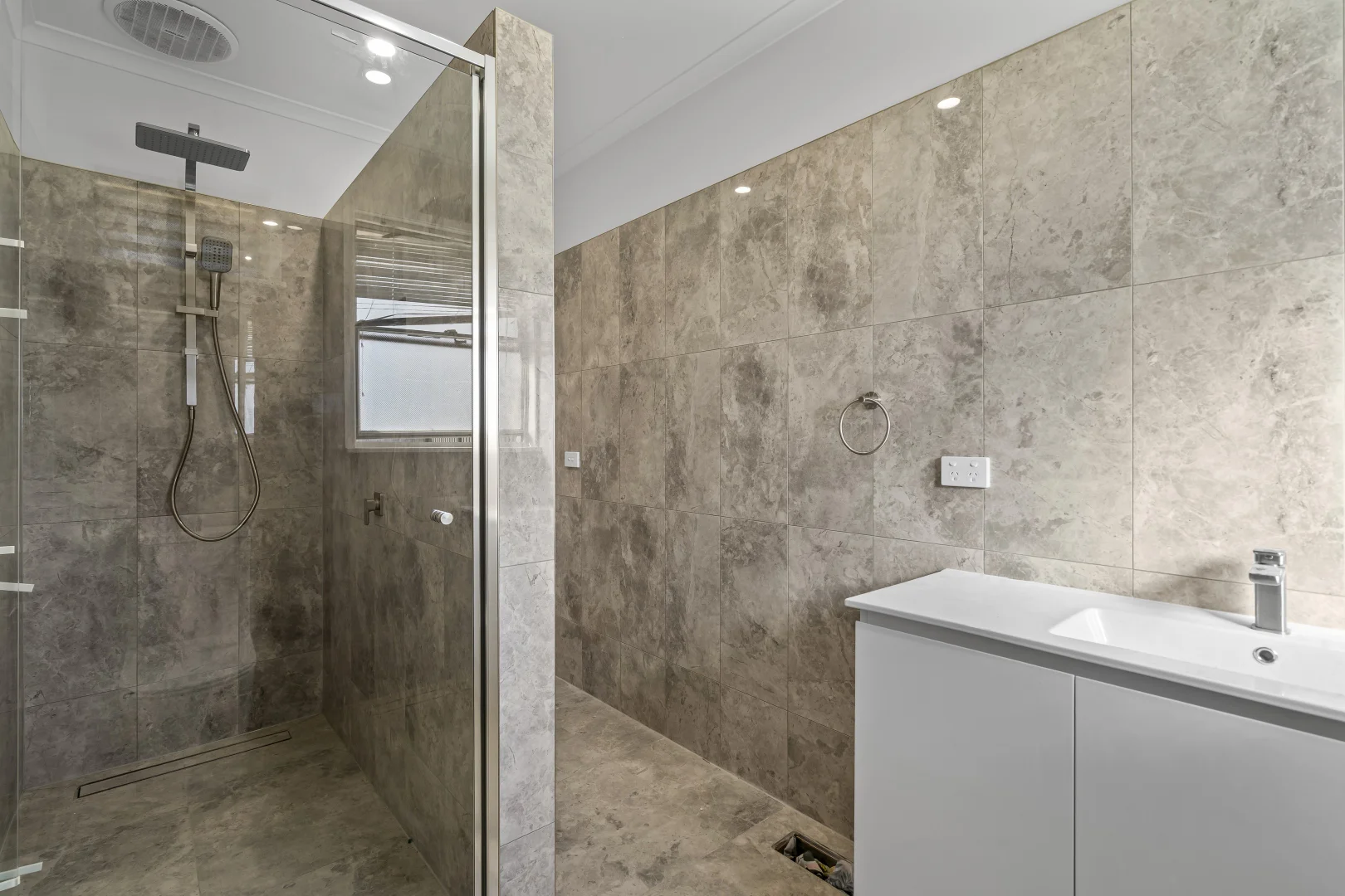 Additional image 8 of 498 Barry Road, Coolaroo VIC 3048