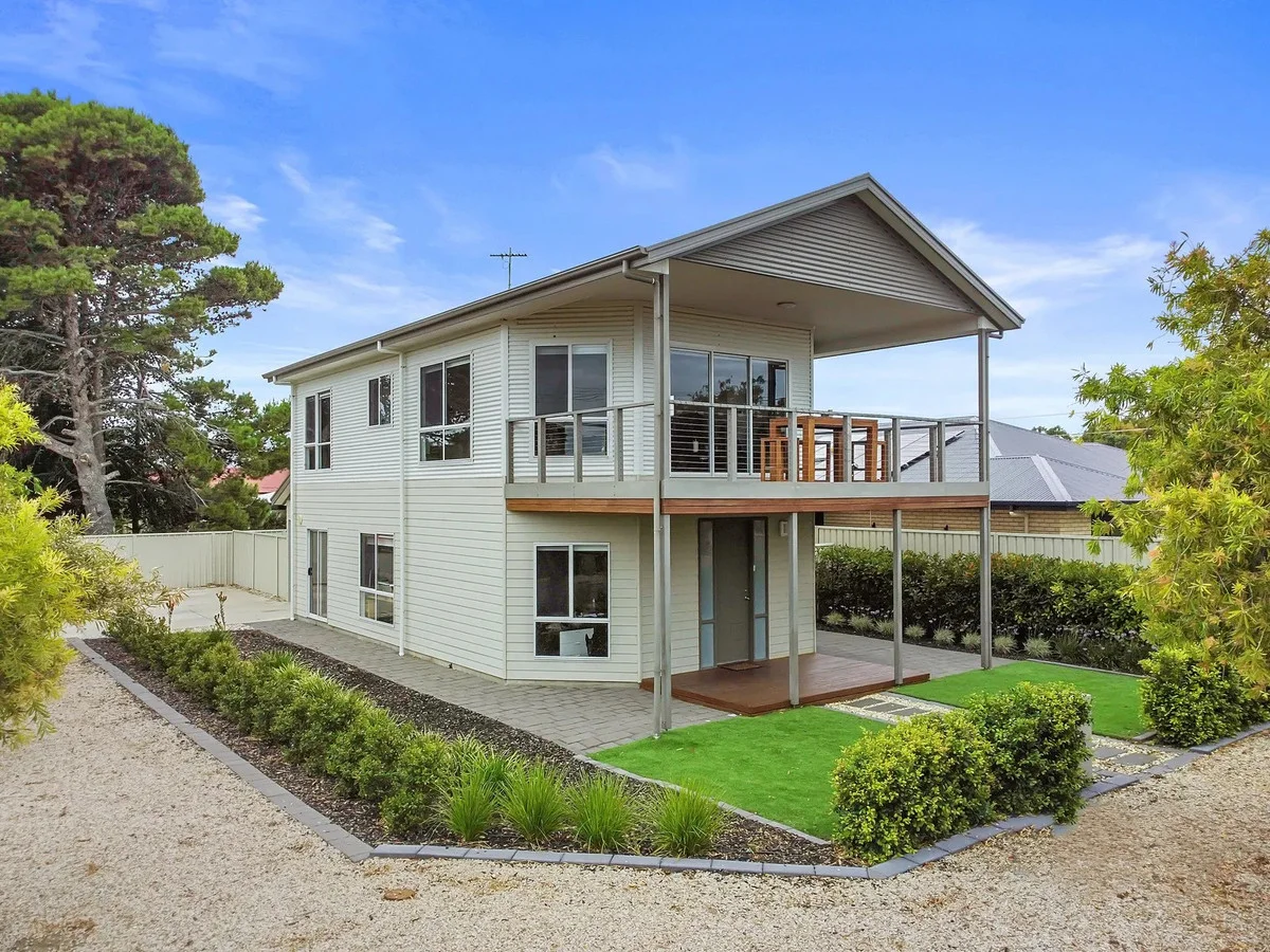 8 Throw Street, Aldinga Beach SA 5173