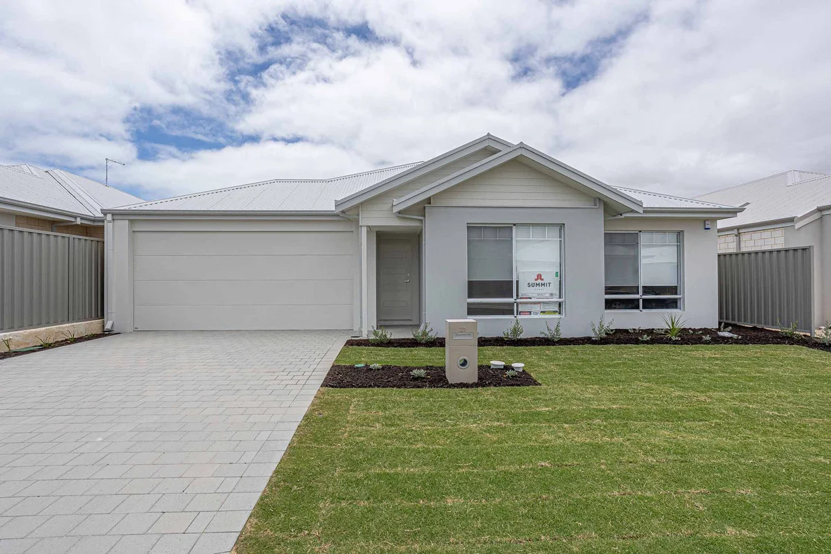 21 Gambier Grove, Eglinton WA 6034