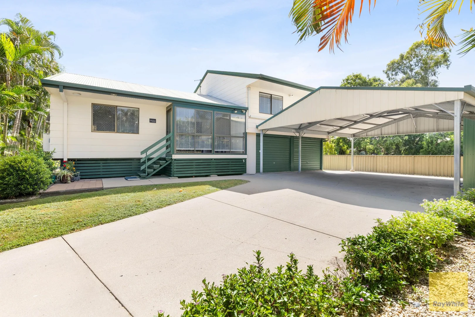8 Ward Place, Emerald QLD 4720