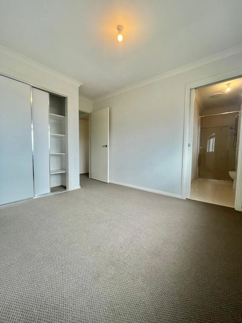 Additional image 12 of 2/98 Princes Highway, Norlane VIC 3214