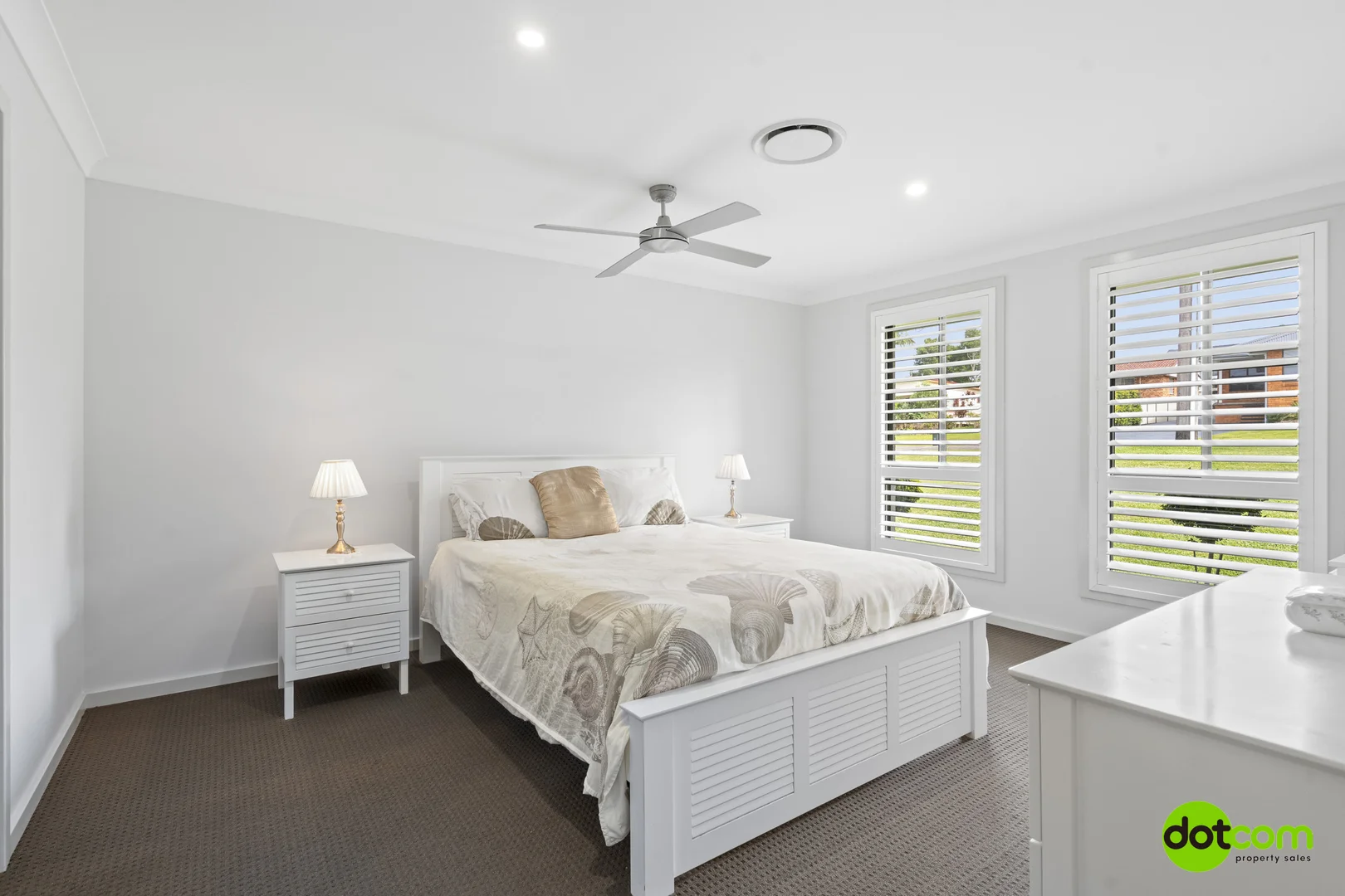 Additional image 8 of 128 Winbin Crescent, Gwandalan NSW 2259